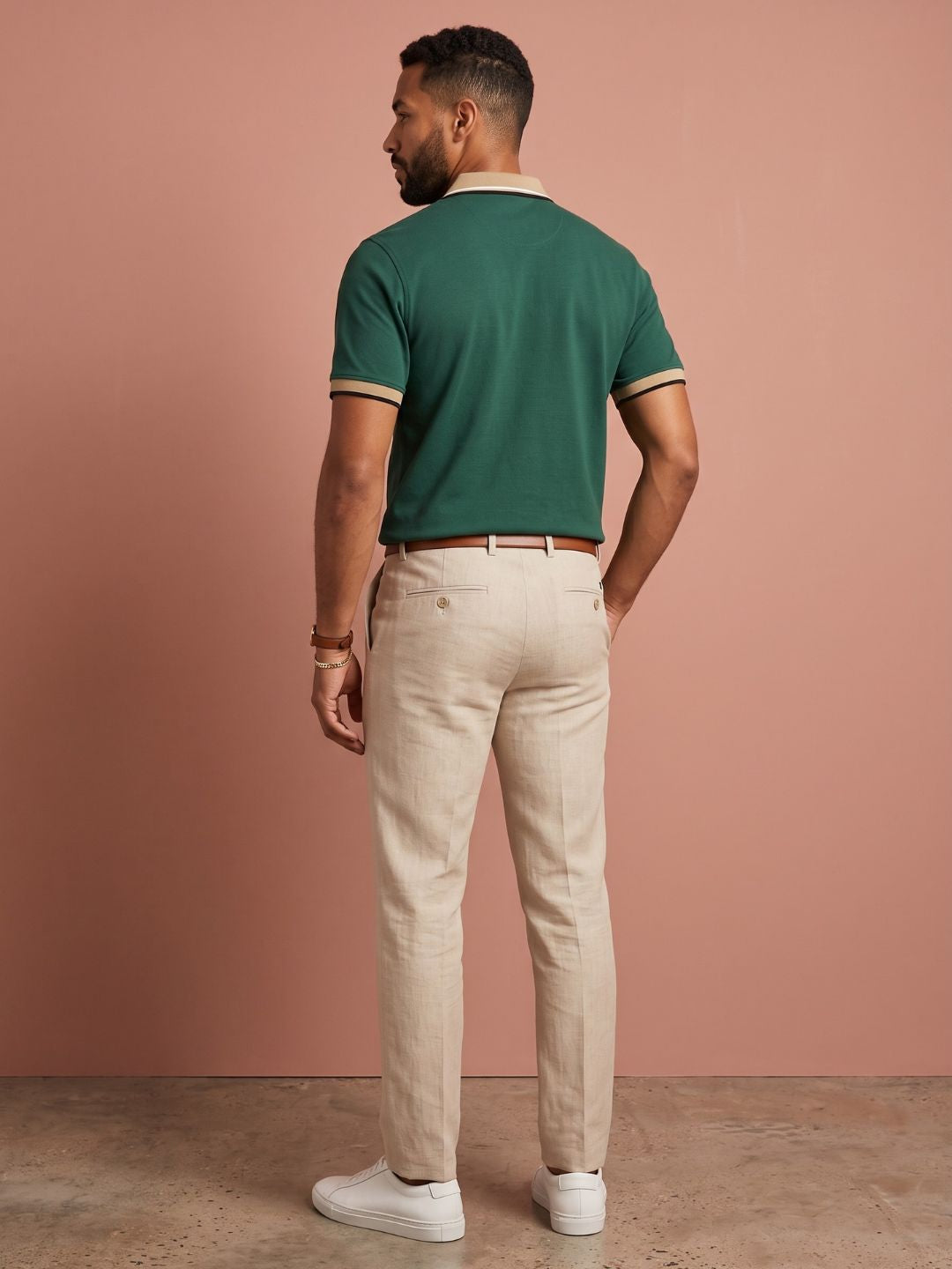 THE ICONIC URBAN PEAK POLO T-SHIRT