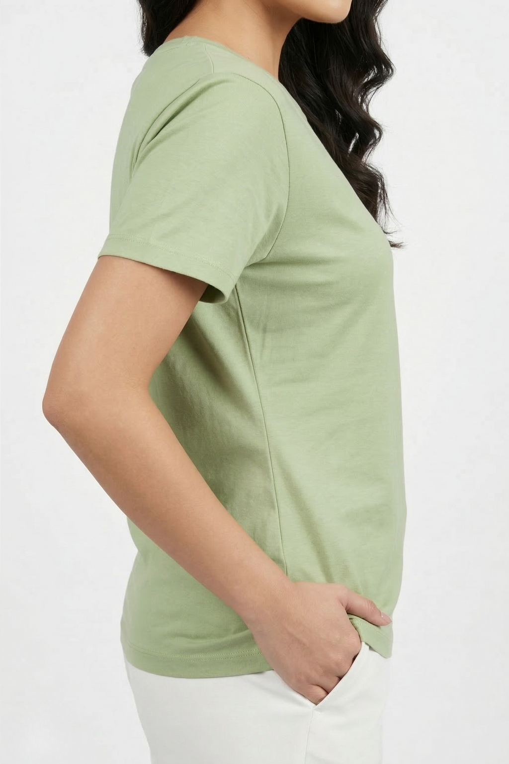 CLASSIC FIT BOW  DETAIL TEE