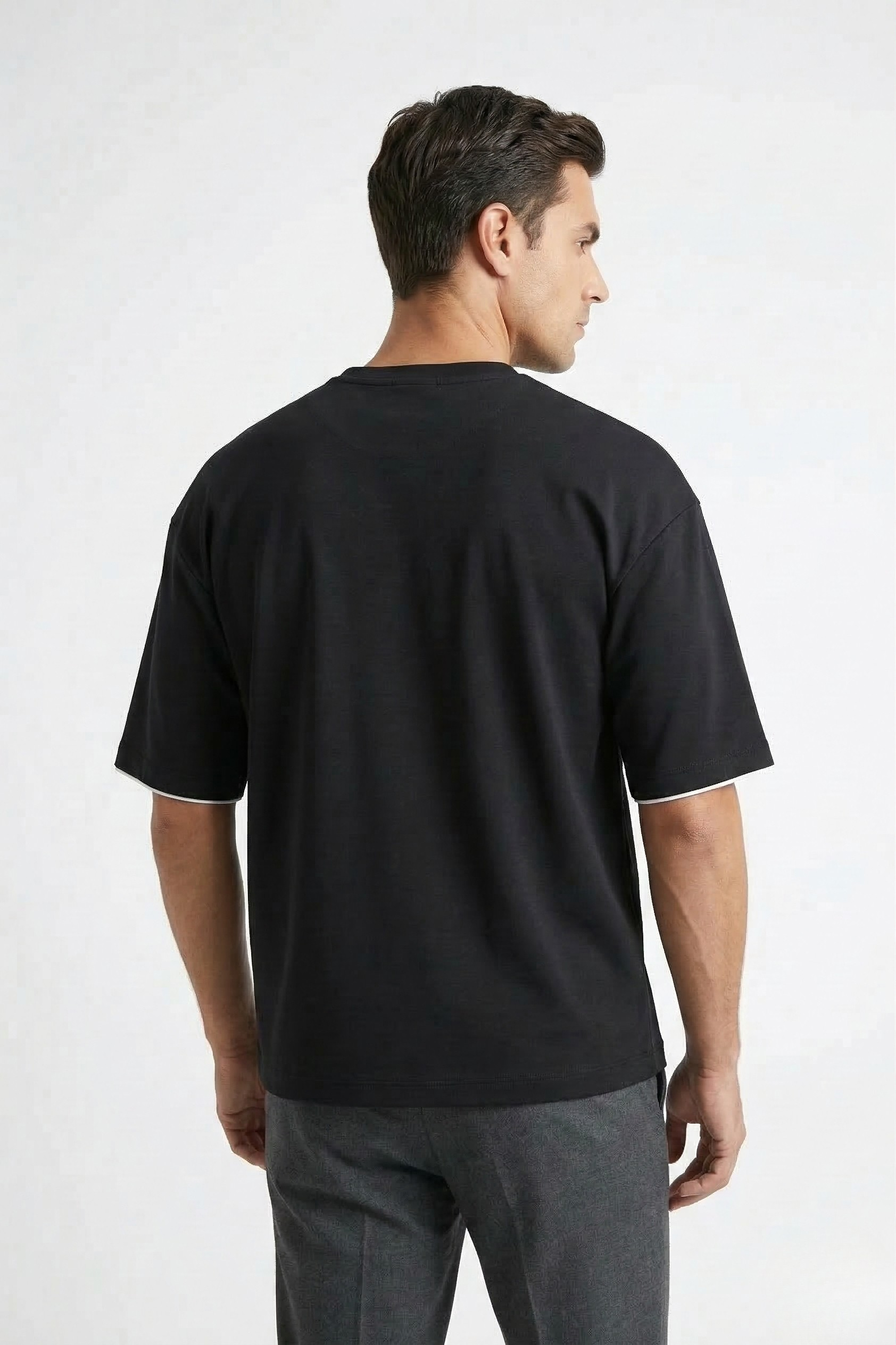 MIDNIGHT MANDARIN ROUND NECK T-SHIRT