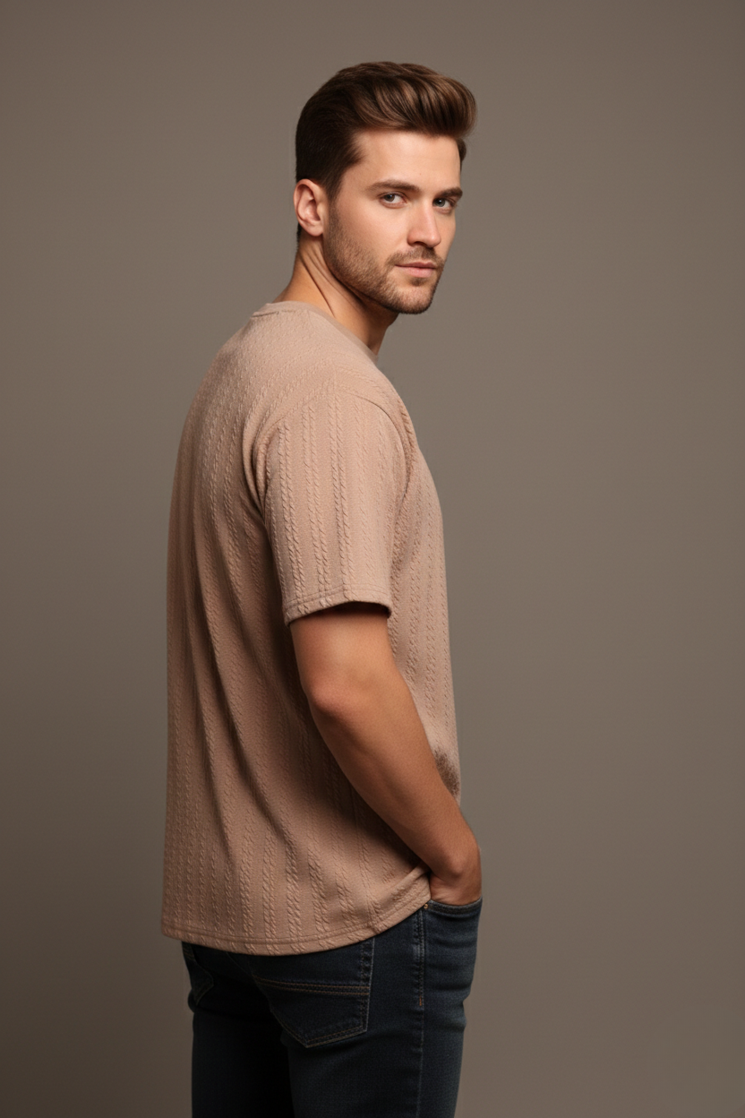 TEXTURED CHEVRON STITCH T-SHIRT