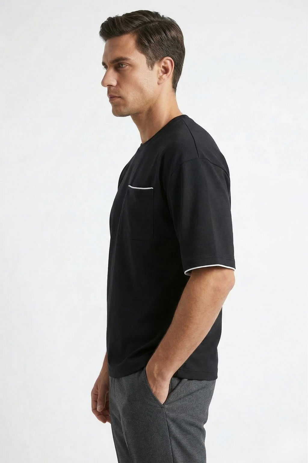 MIDNIGHT MANDARIN ROUND NECK T-SHIRT
