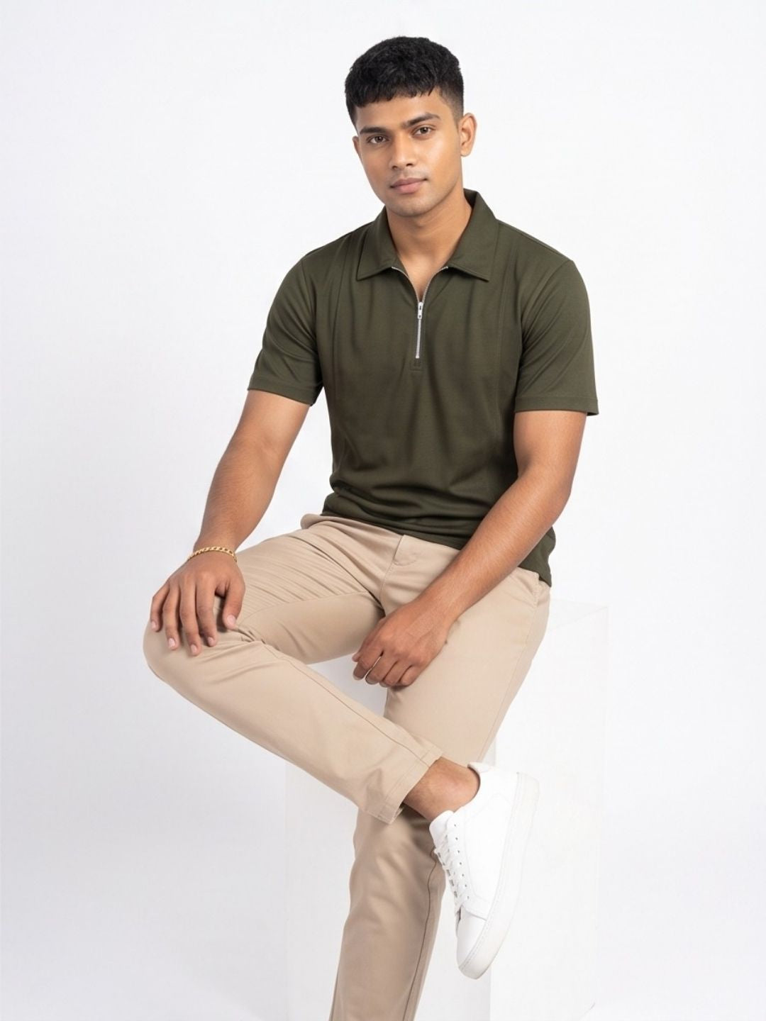 THE HEIRLOOM QUARTER-ZIP POLO T-SHIRT
