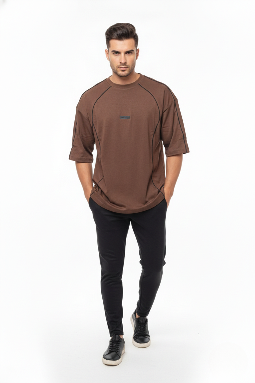 THE LINEAR PANEL OVERSIZED TEE