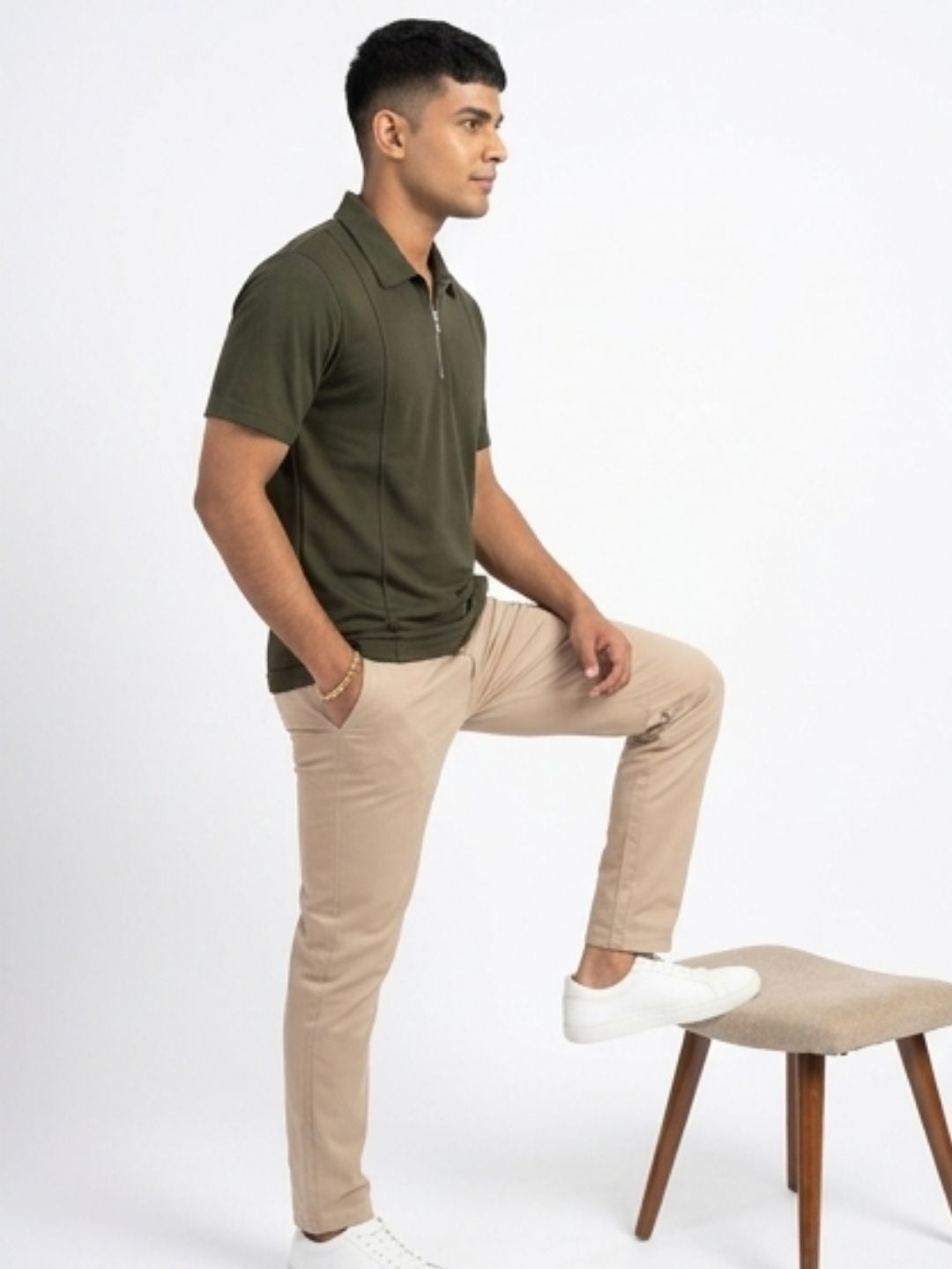 THE HEIRLOOM QUARTER-ZIP POLO T-SHIRT