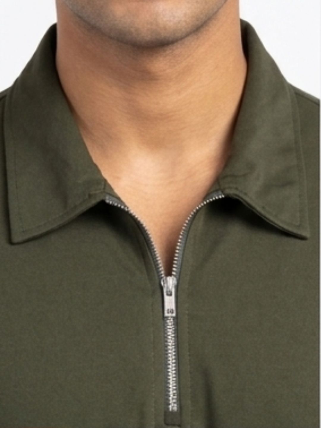 THE HEIRLOOM QUARTER-ZIP POLO T-SHIRT