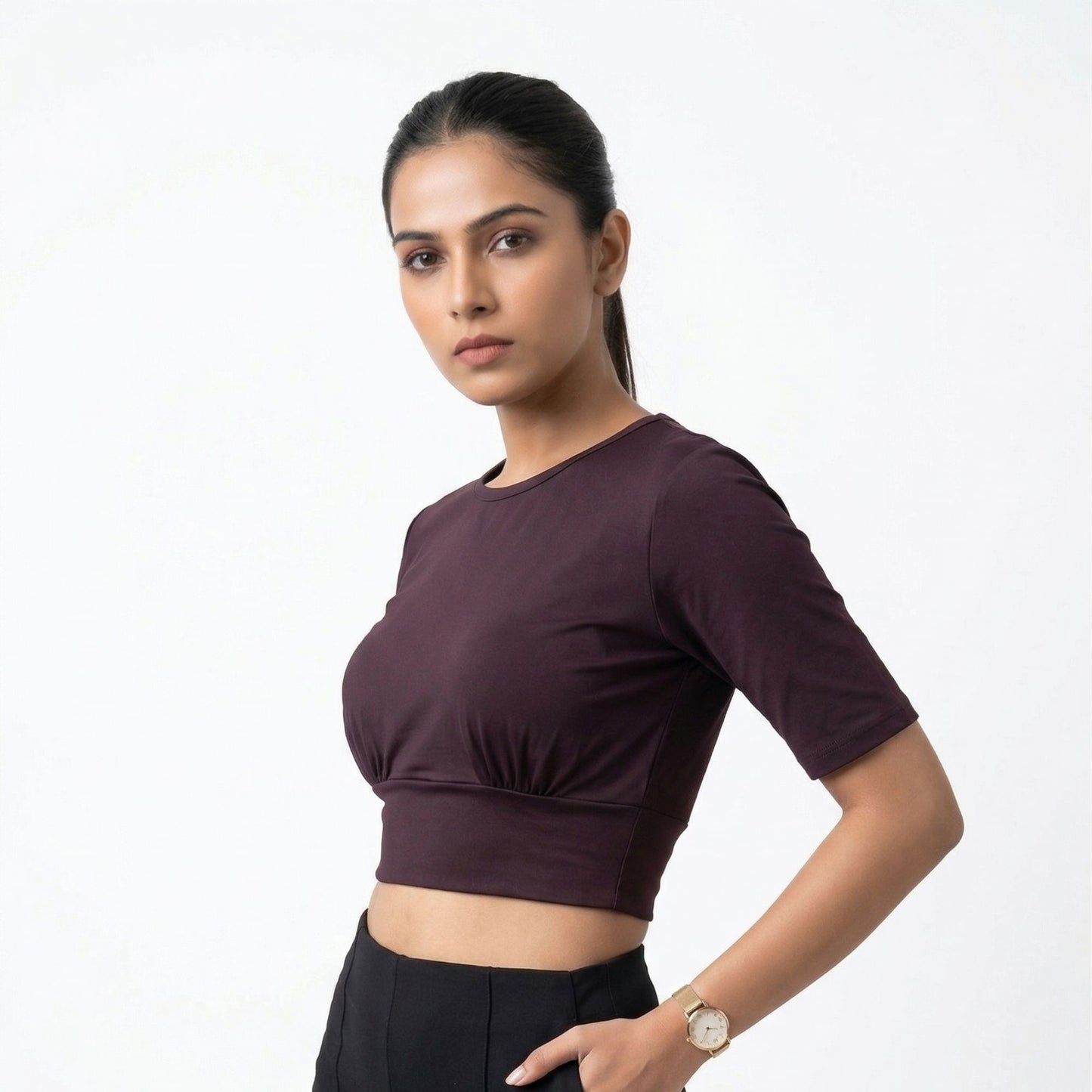 NOIR CURVE CROP TOP