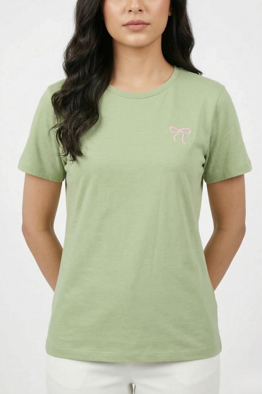 CLASSIC FIT BOW  DETAIL TEE