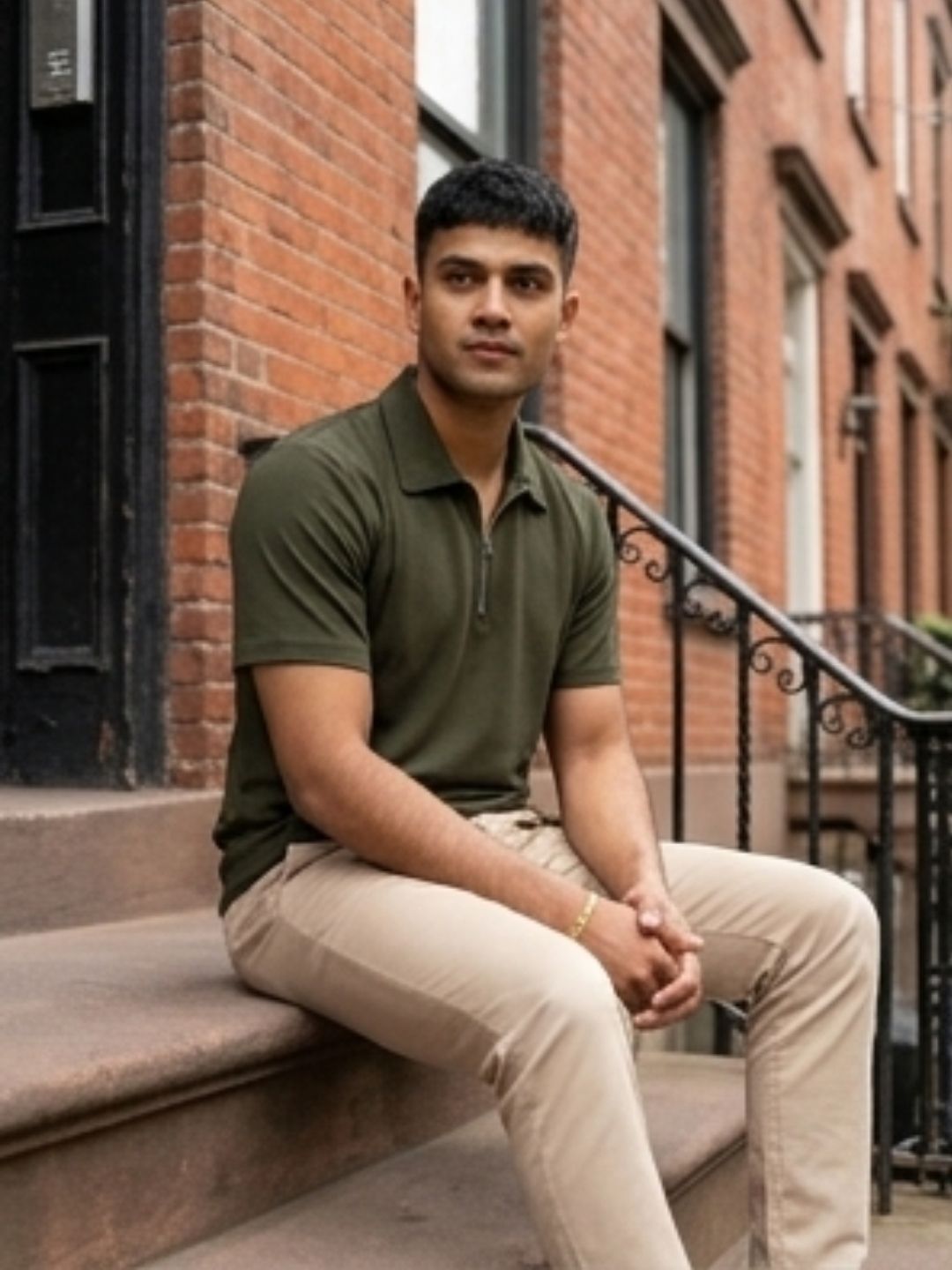THE HEIRLOOM QUARTER-ZIP POLO T-SHIRT