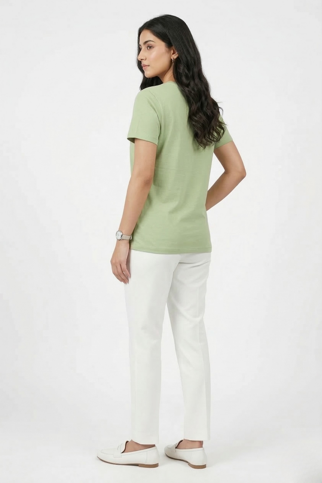 CLASSIC FIT BOW  DETAIL TEE