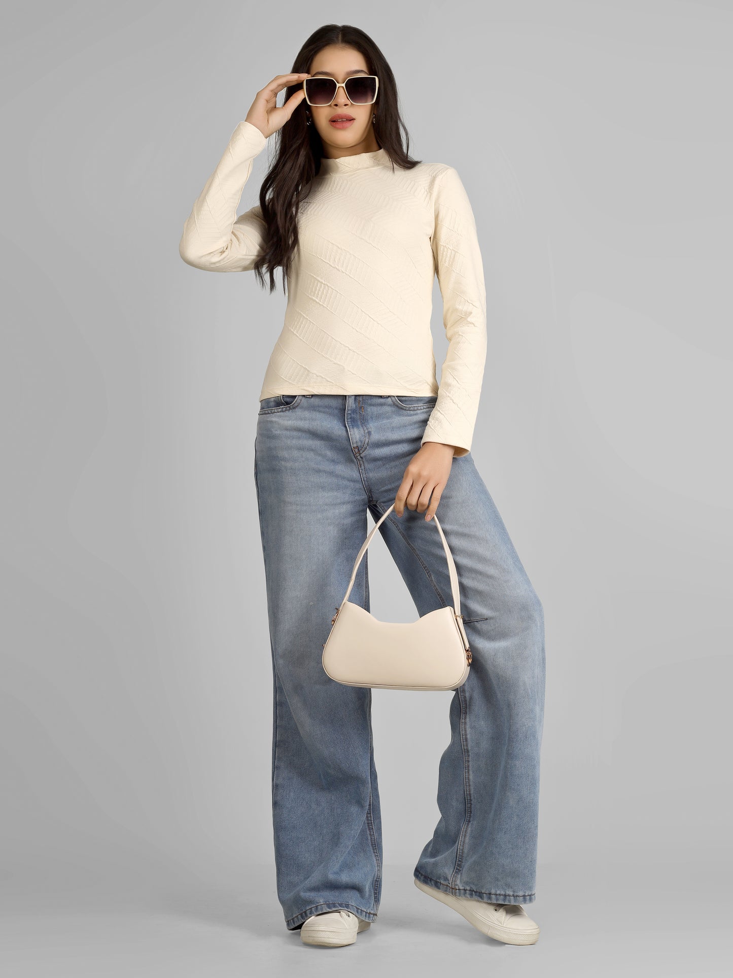 TEXTURED MOCK-NECK TOP