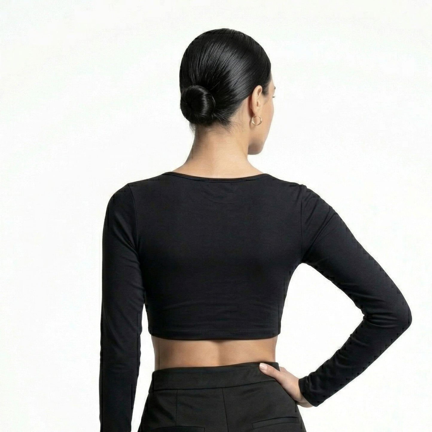 LINEAR RUCHE LONG-SLEEVE CROP TOP