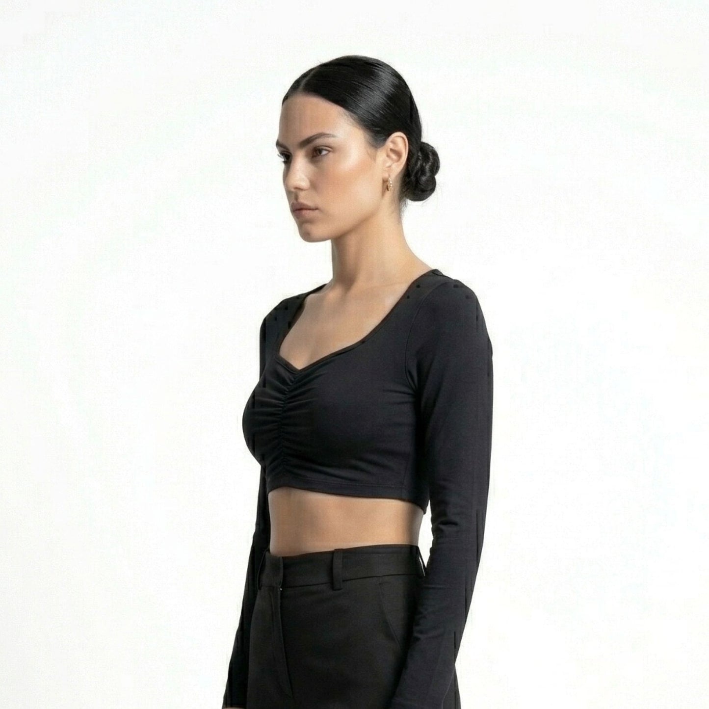 LINEAR RUCHE LONG-SLEEVE CROP TOP