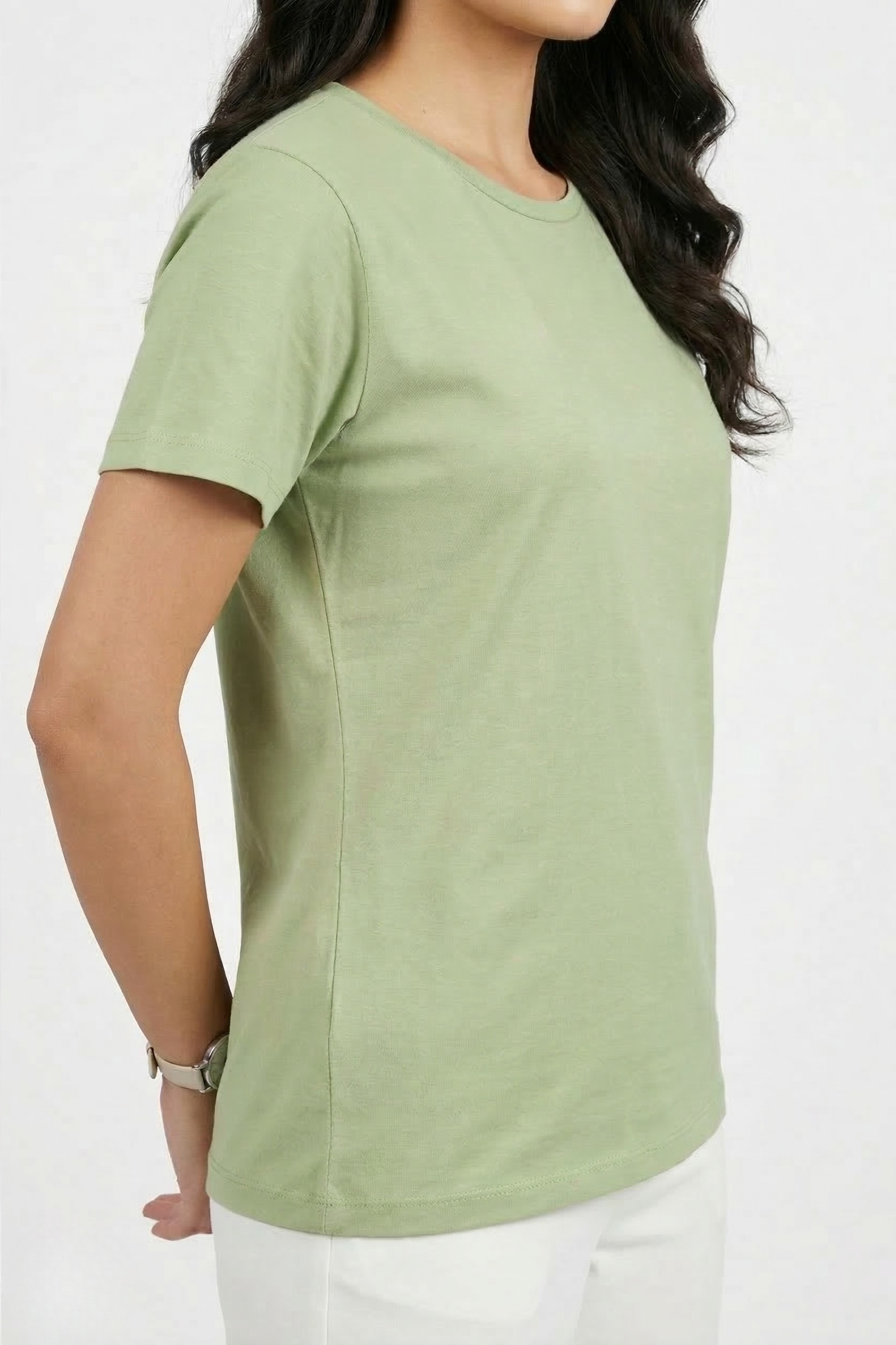 CLASSIC FIT BOW  DETAIL TEE