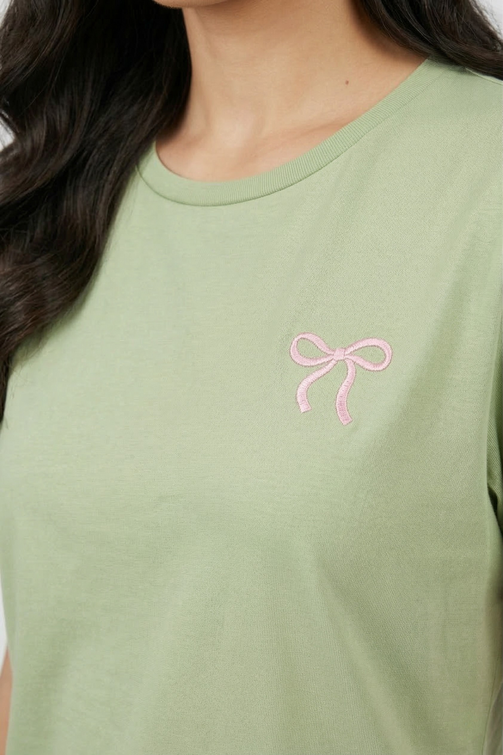 CLASSIC FIT BOW  DETAIL TEE